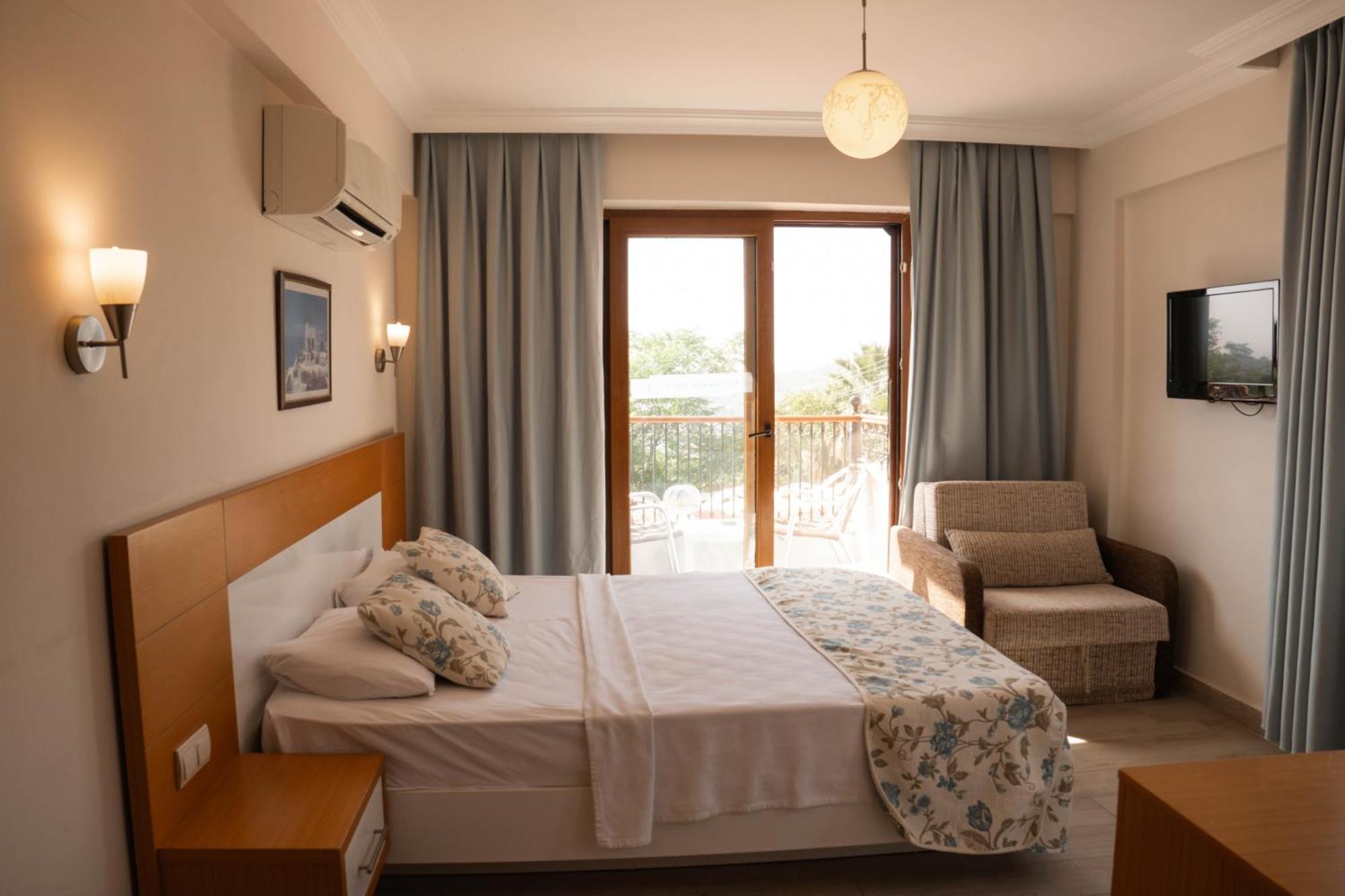Perdikia Hill Hotel And Villas Oludeniz Bagian luar foto