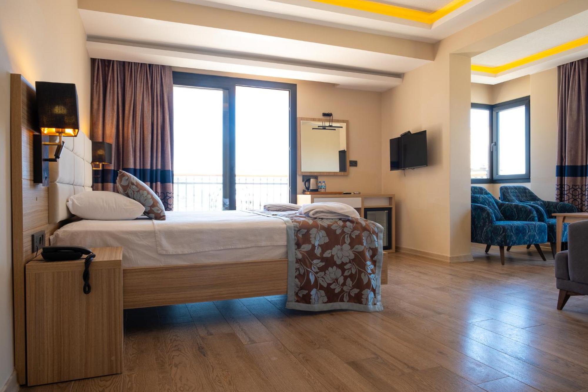 Perdikia Hill Hotel And Villas Oludeniz Bagian luar foto