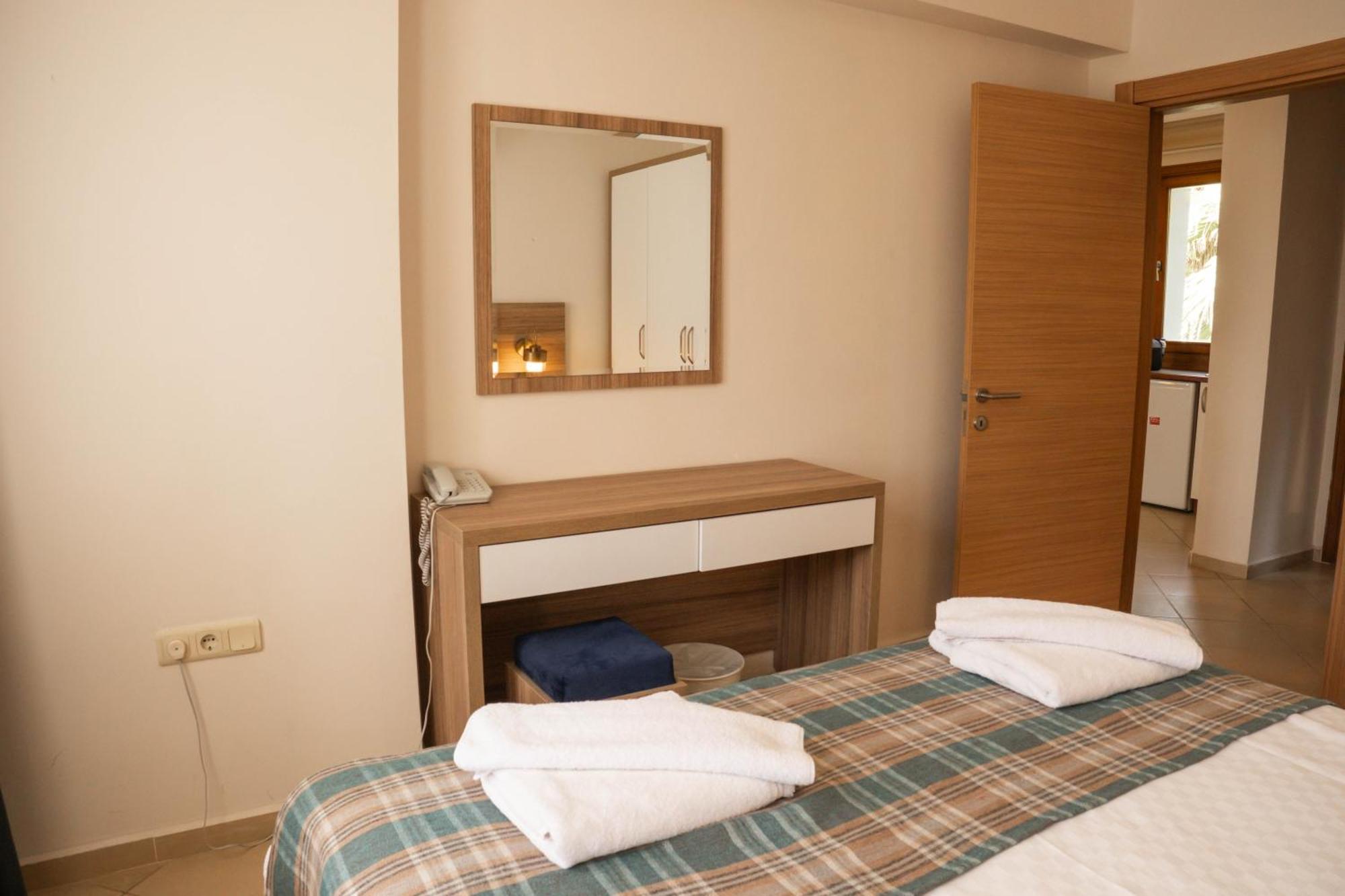 Perdikia Hill Hotel And Villas Oludeniz Bagian luar foto